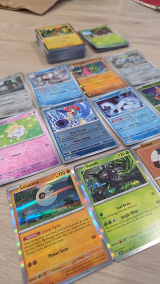 Pack 185 Cartas Pokémon TCG Inglés