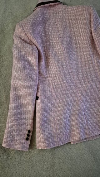 Blazer Zara Rosa/Americana rosa estilo "Old Money"