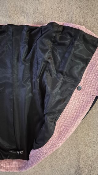 Blazer Zara Rosa/Americana rosa estilo "Old Money"