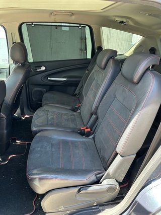 Ford S-MAX 2012