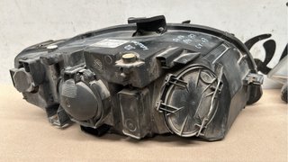 Ópticas delanteras Audi A4 B7 04-07 xenon