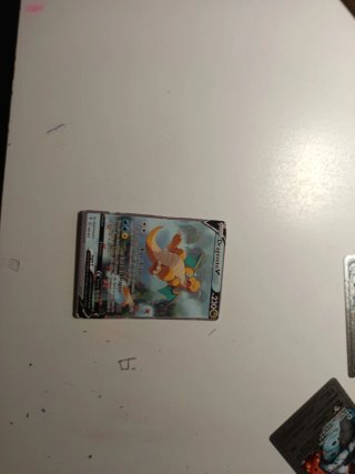 Carta Pokémon Dragonite V 192/203