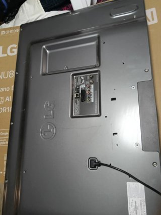 TV LG 47 regalo Magic control,fallo luces led
