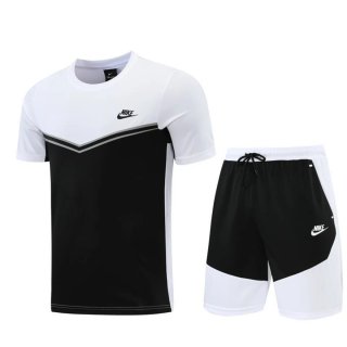 Conjunto Nike Talla S Camiseta y Pantalón Corto