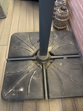 Sombrilla de terraza grande con pie incluido