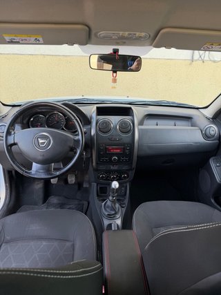 Dacia Duster 2015