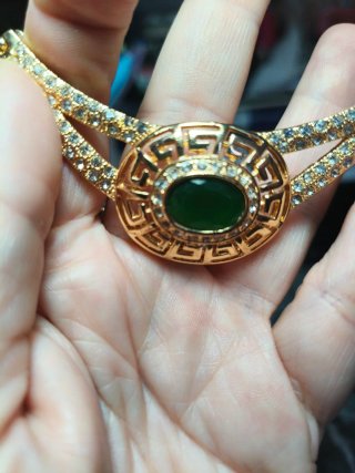 Conjunto Vintage Collar y Pendientes Oro y Verde