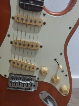 Guitarra Eléctrica SaeHan Tradition