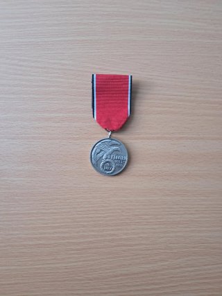 Medalla Águila Orden de la Sangre WWII