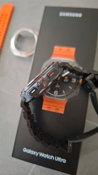 Samsung Galaxy Watch Ultra cinturini