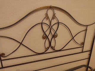 Cabecero y somier cama 135 cm