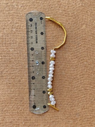 Pulsera Rama Dorada y Perlas Barrocas