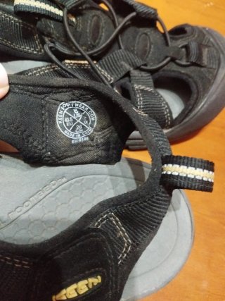 Sandalias Keen Negro/Gris