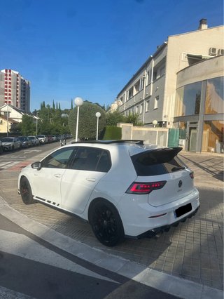 Volkswagen Golf 2025