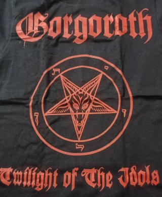 Camisetas de varios grupos
