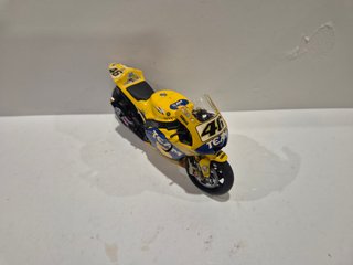 Yamaha M1 Moto GP 1/12 Valentino Rossi