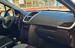 Peugeot 207 2009