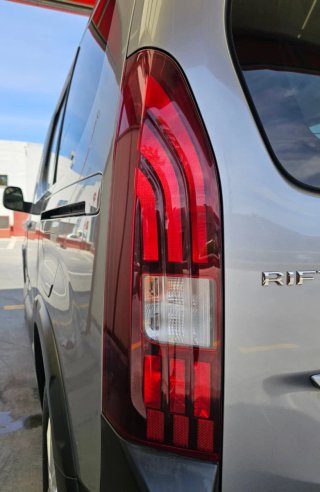 Peugeot Rifter 2021