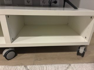 Mueble TV con ruedas Ikea de 120 cm