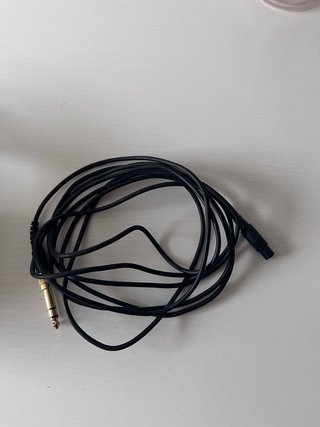 Auriculares AKG Estudio Abiertos Negros