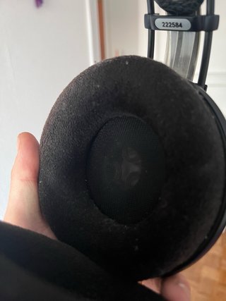 Auriculares AKG Estudio Abiertos Negros