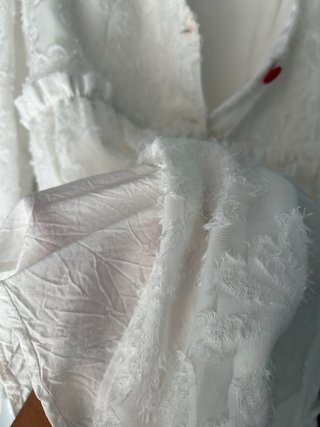Vestido blanco con textura