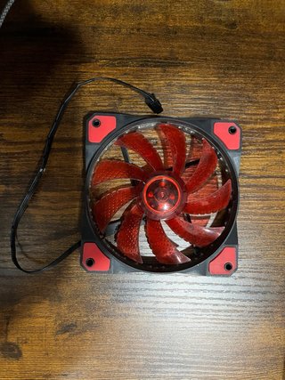 Ventilador Arctic PC y otro RGB (color rojo)