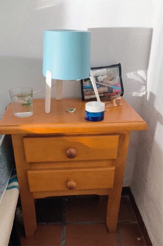 2 Mesitas de Noche Madera
