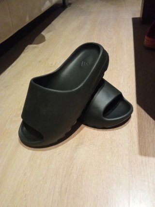 Chanclas Adidas Yeezy Slides Negras Talla 40/41