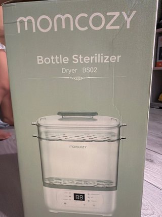 Esterilizador y secador de biberones Momcozy