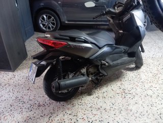 Yamaha X-Max  250cc Negra/Gris Automática
