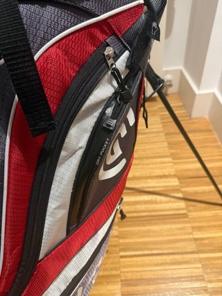Bolsa de golf Cleveland con trípode
