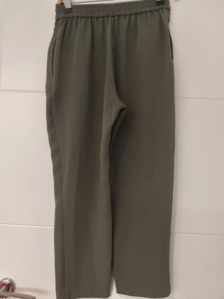 Pantalón pijamero verde oliva