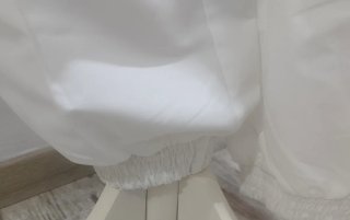 Pantalón bombacho Pull & Bear.