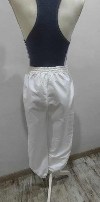 Pantalón bombacho Pull & Bear.