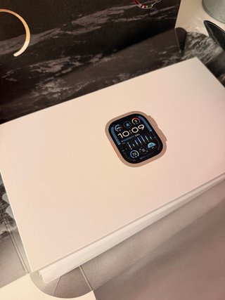 Apple Watch Ultra 2 Titanio + Correas