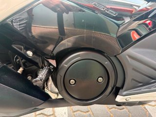 Yamaha Tmax 530 Iron Max Gris