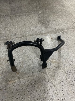 Caballete central PIAGGIO X10 500cc