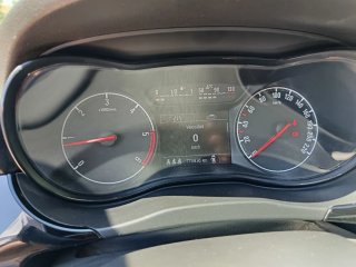 Opel Corsa SUPER CUIDADO