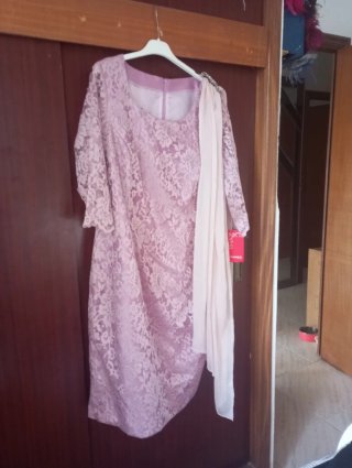 Vestido de fiesta encaje rosa