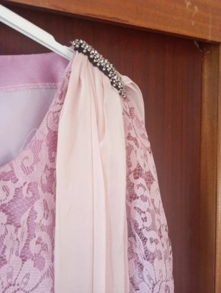 Vestido de fiesta encaje rosa