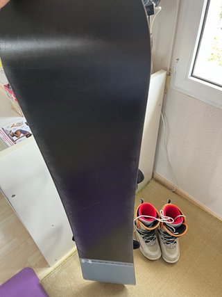 Tabla Snowboard Nidecker 156 + Botas talla 43