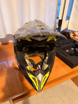 Casco Airoh Aviator 3
