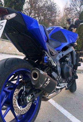 Escape Akrapovic