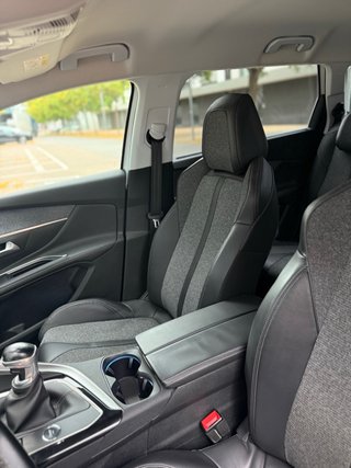 Peugeot 5008 7 PLZ ALLURE 1 PROPIETARIO