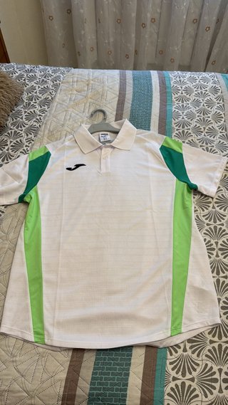 Polo Joma Blanco y Verde Talla L