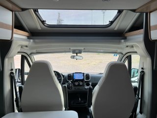 Alquiler autocaravana dethleffs  5 plazas