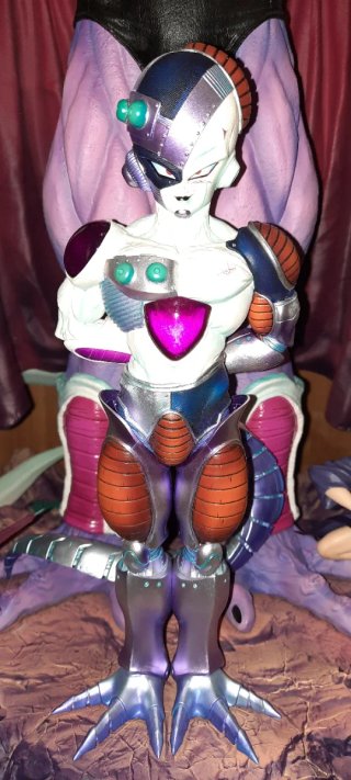Resina dragon ball rey cold y freezer