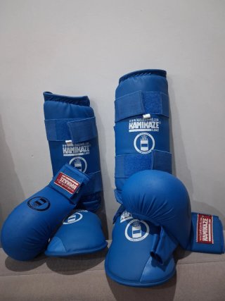 Guantillas y espinilleras karate Kamikaze talla s