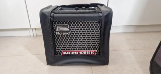 Amplificador Roland Micro Cube Negro/Gris